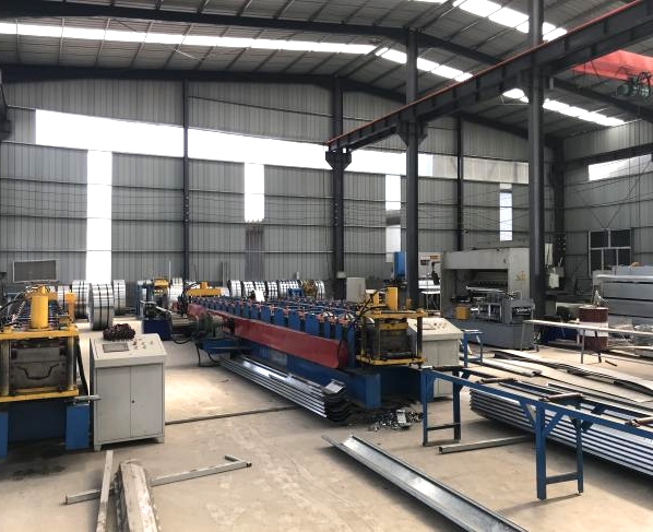 恒創(chuàng)生產(chǎn)車間