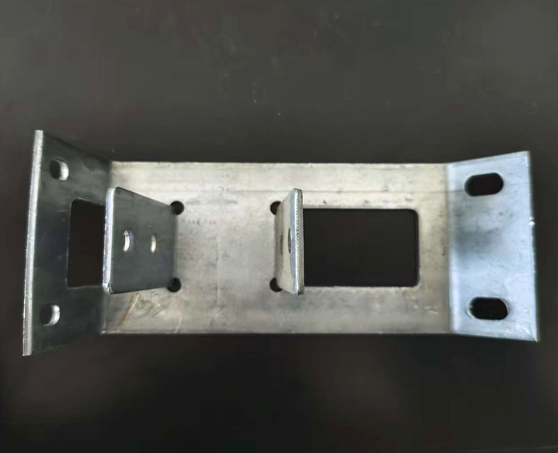 膜棚外遮陽、水槽連接立柱件